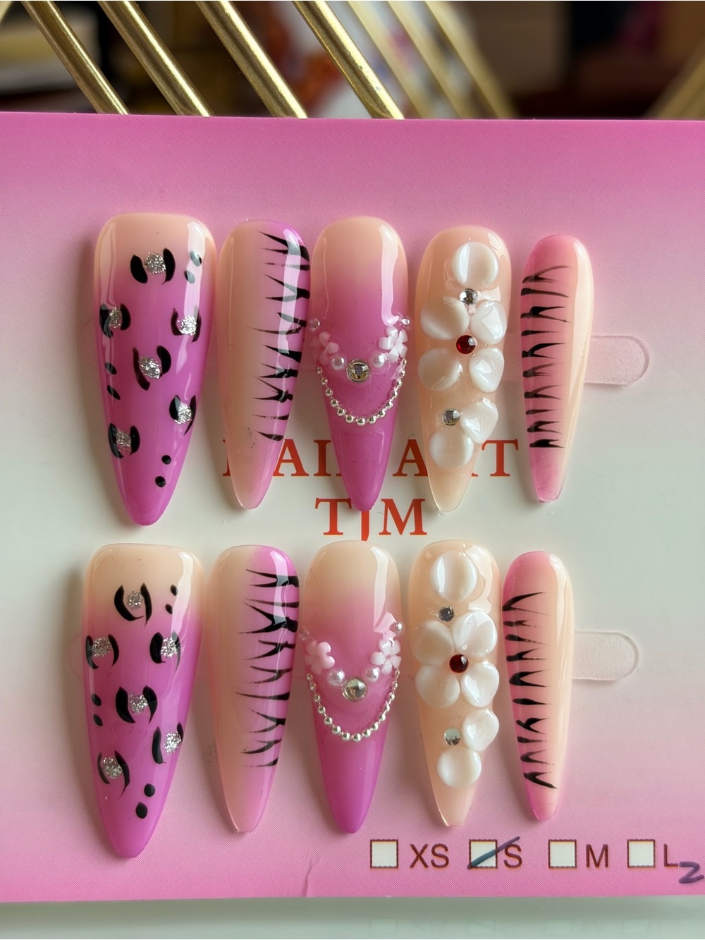 Pink Floral & Chain Embellished Stiletto Press-On Nail Set- small